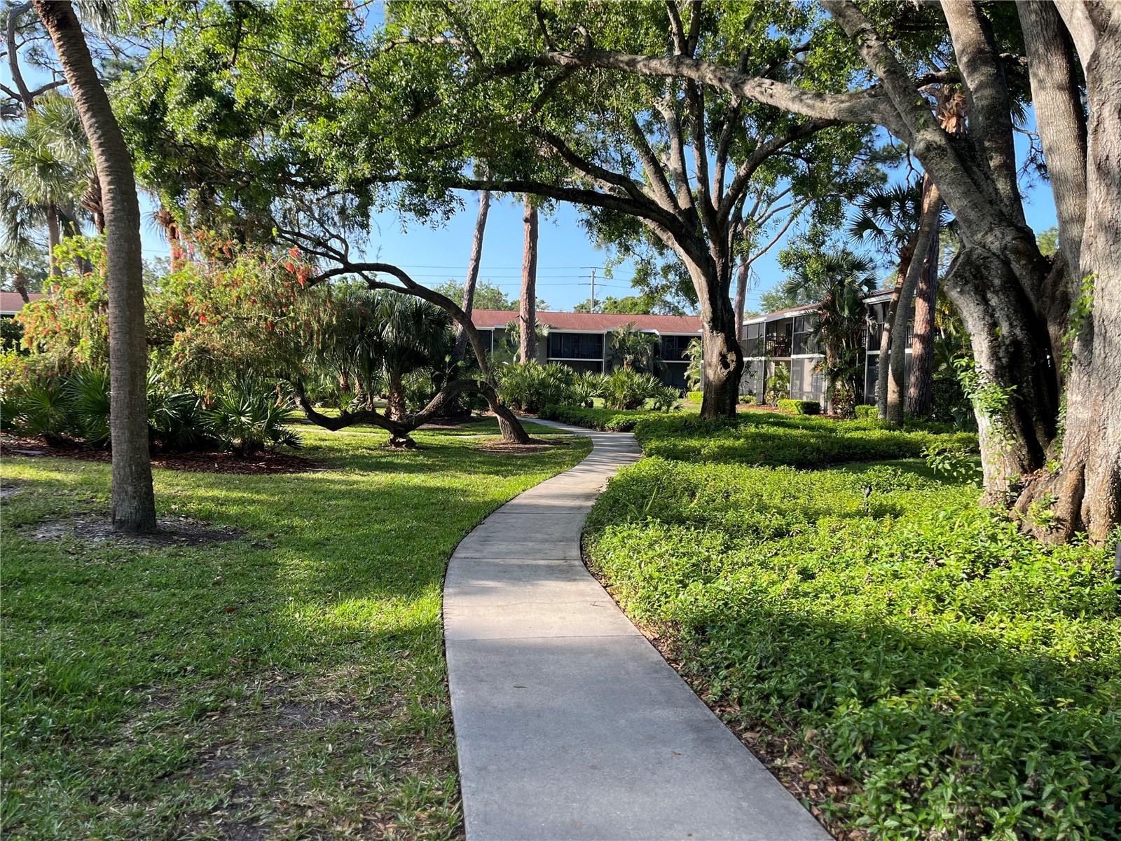 900 LA COSTA CIR #4, SARASOTA, FL, 34237