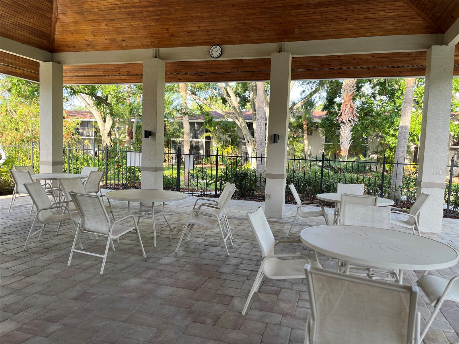 900 LA COSTA CIR #4, SARASOTA, FL, 34237
