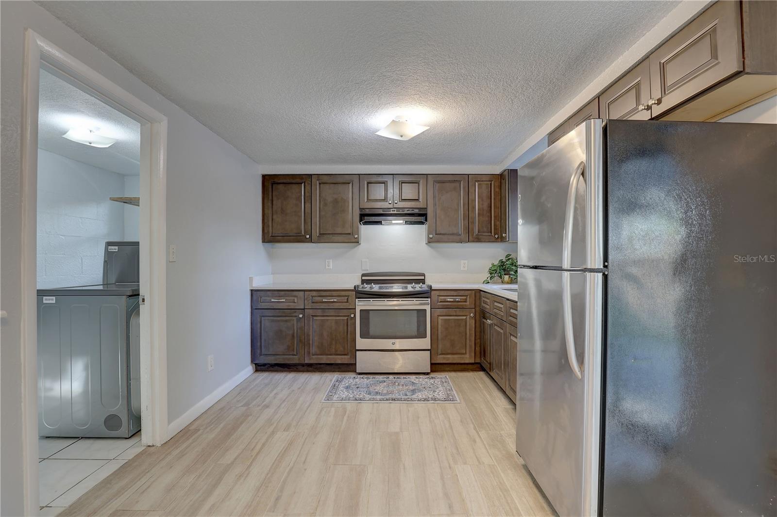 2009 E ESKIMO AVE, TAMPA, FL, 33604