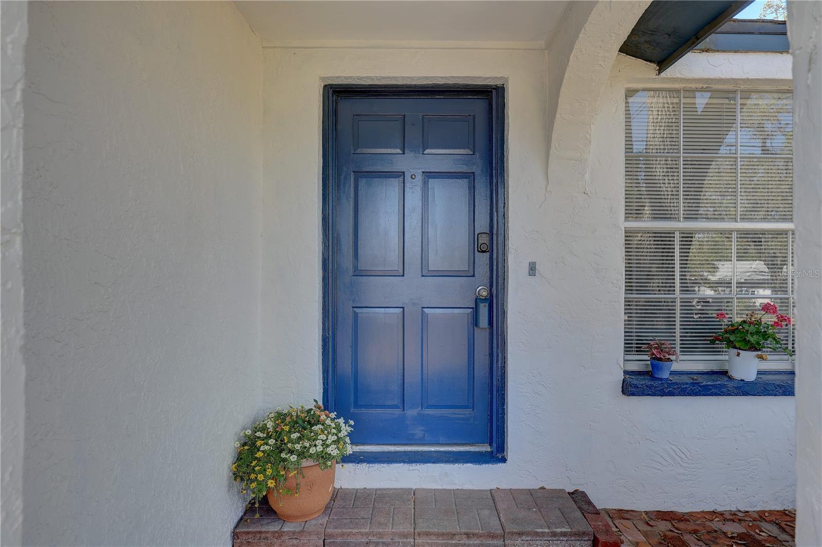 2009 E ESKIMO AVE, TAMPA, FL, 33604
