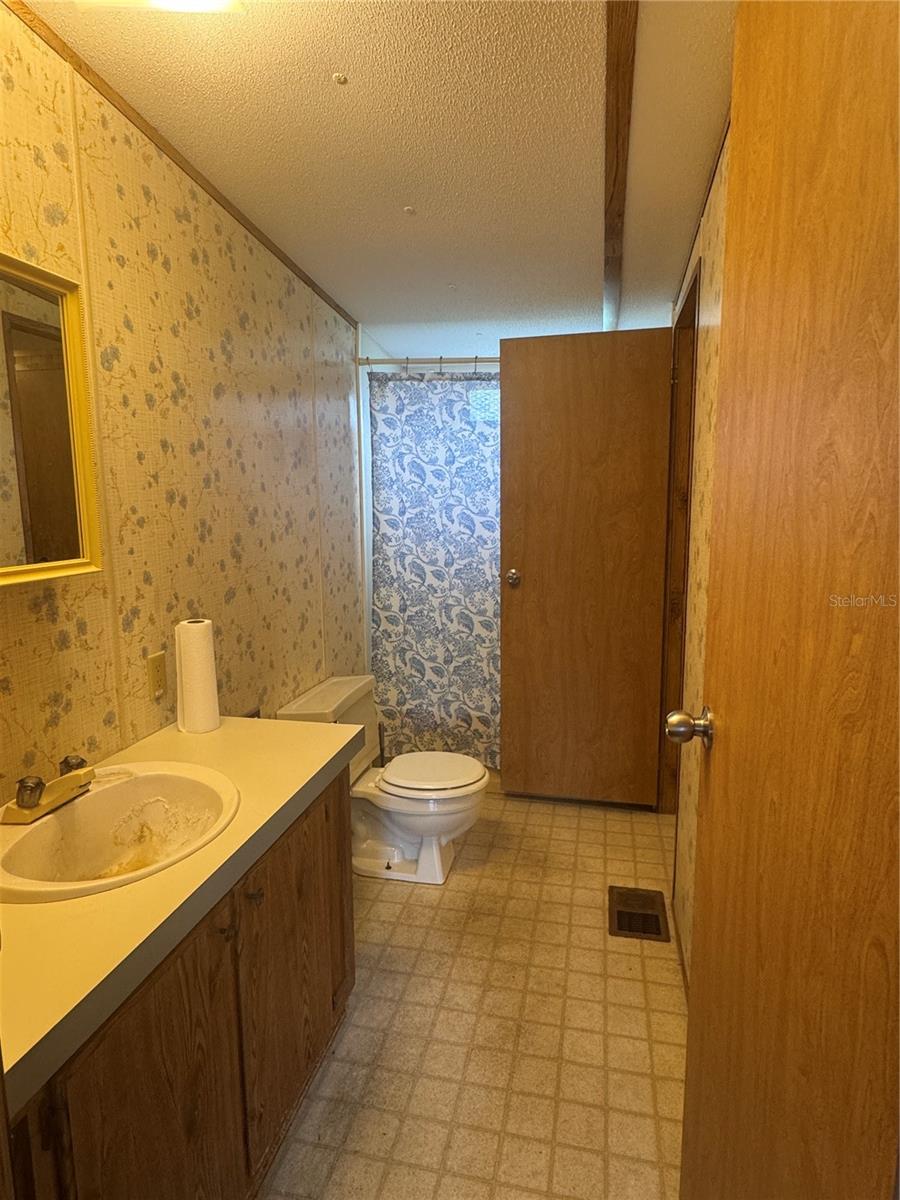 3701 S PINE AVE, OCALA, FL, 34471