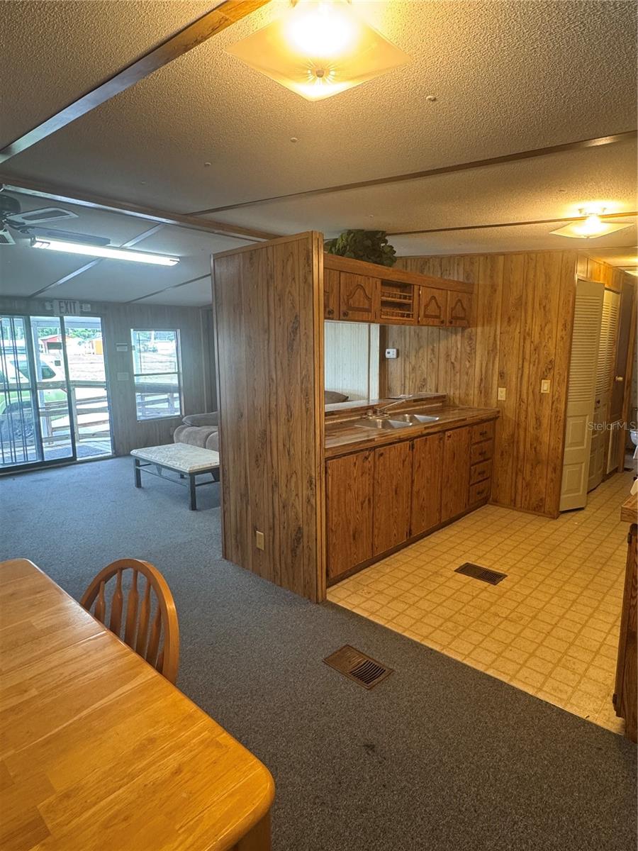 3701 S PINE AVE, OCALA, FL, 34471