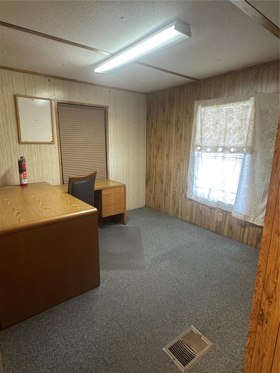 3701 S PINE AVE, OCALA, FL, 34471