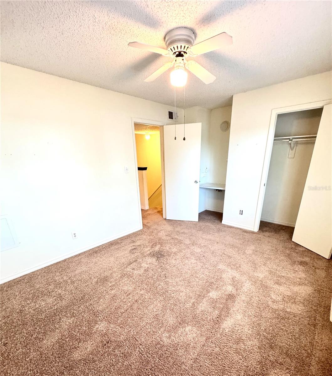 2302 MAKI RD #24, PLANT CITY, FL, 33563