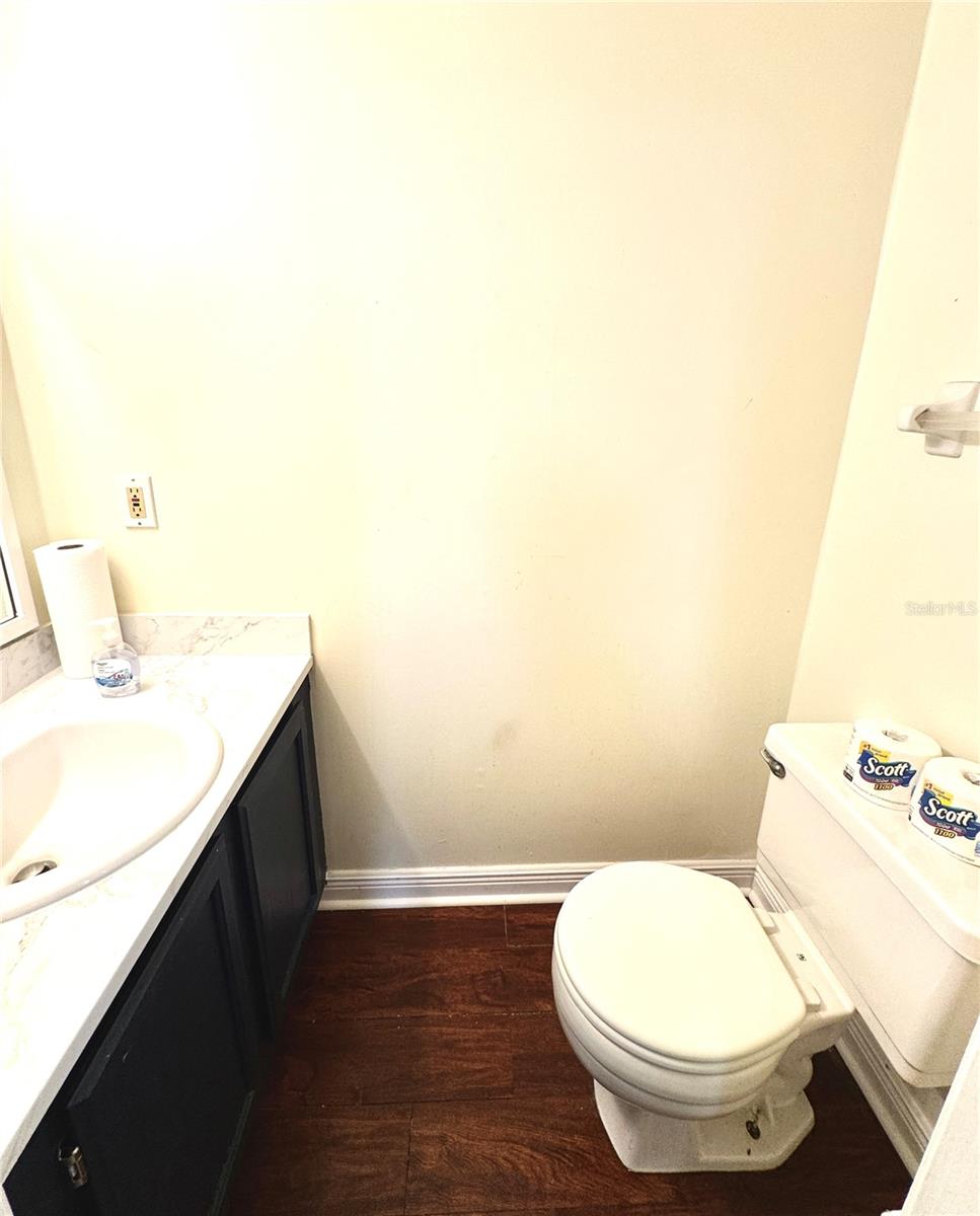 2302 MAKI RD #24, PLANT CITY, FL, 33563