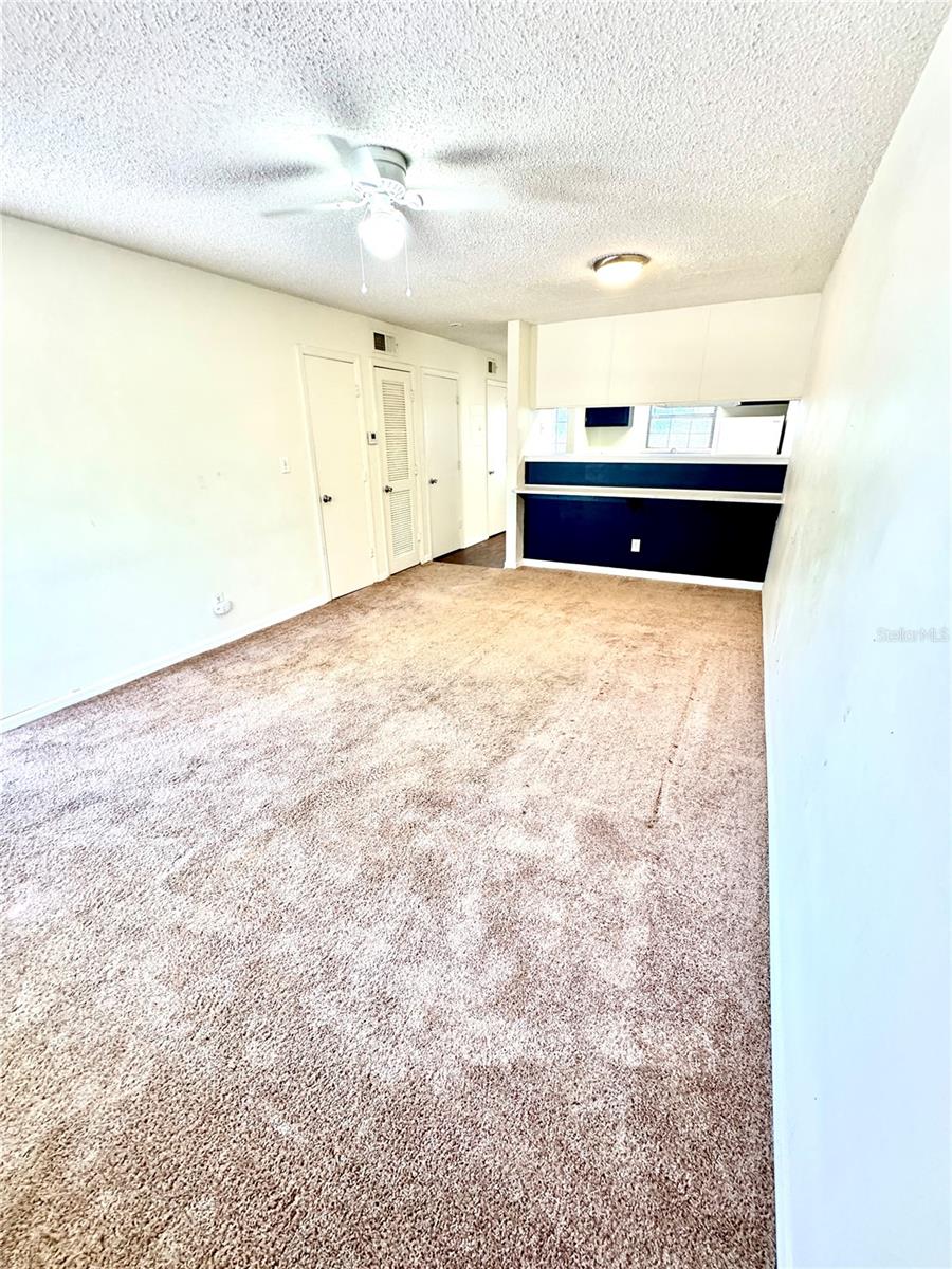 2302 MAKI RD #24, PLANT CITY, FL, 33563