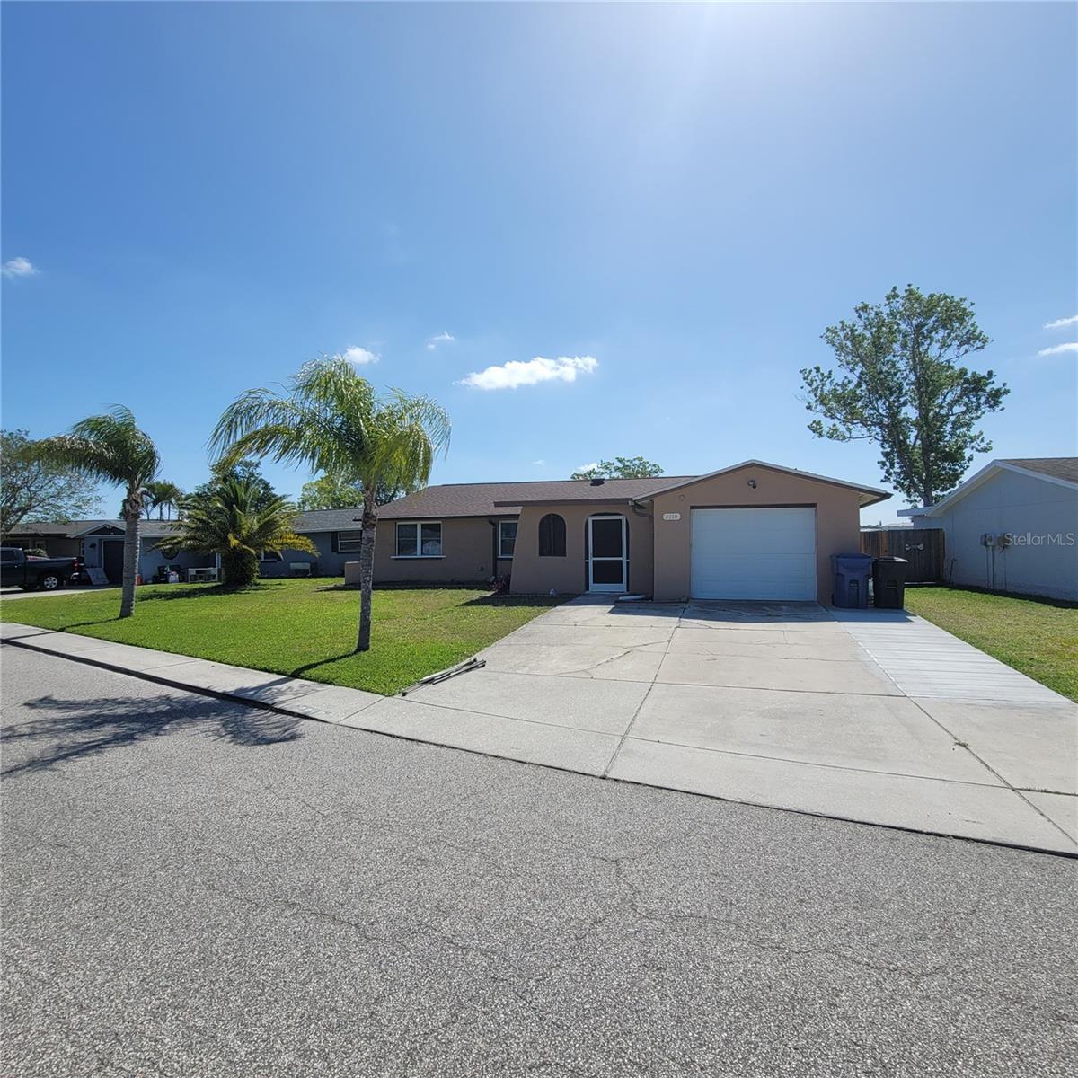2110 SOCIETY DR, HOLIDAY, FL, 34691