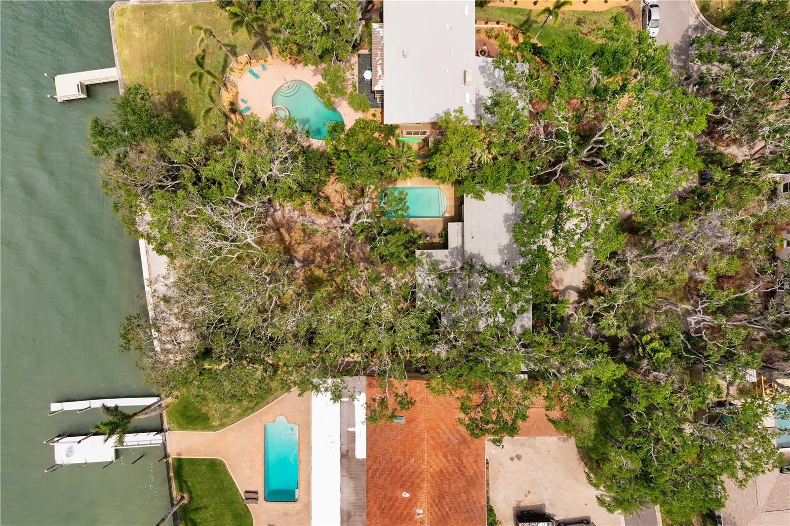 2458 KEYSTONE CT N, ST PETERSBURG, FL, 33710