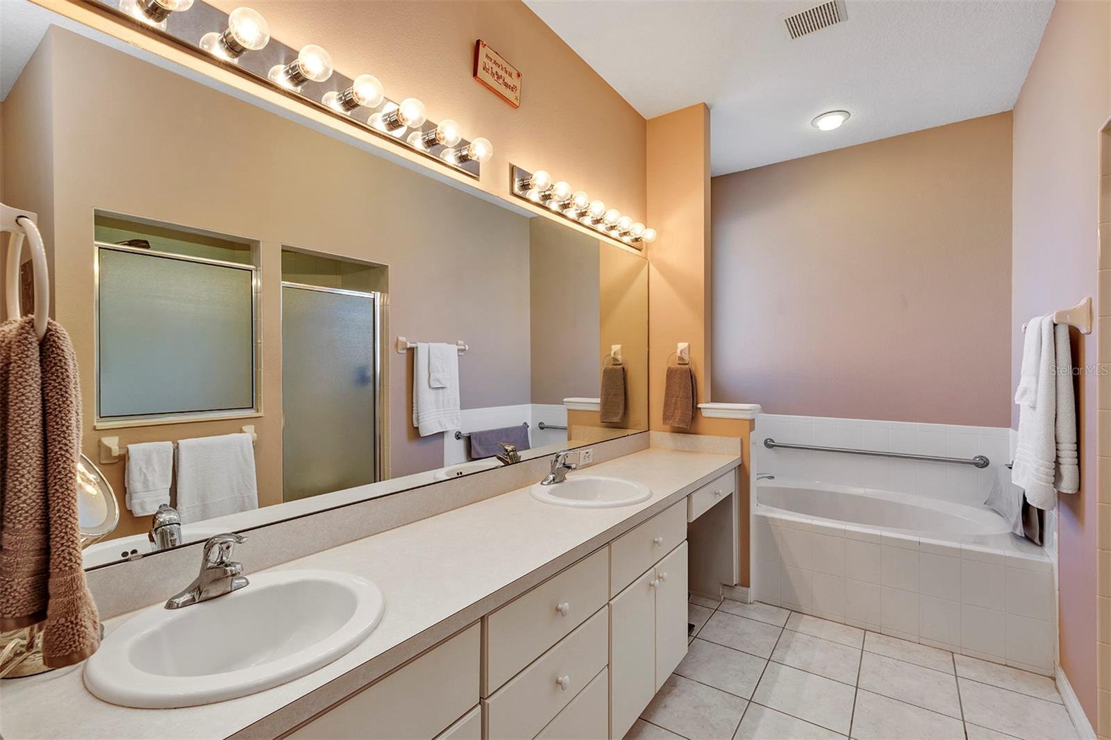 5305 INDIAN OCEAN LOOP, TAVARES, FL, 32778