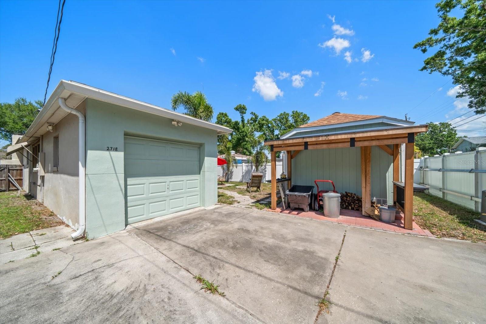 2718 35TH AVE N, ST PETERSBURG, FL, 33713