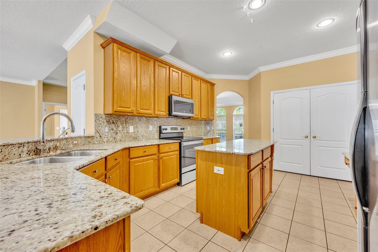 353 MEADOW BEAUTY TER, SANFORD, FL, 32771