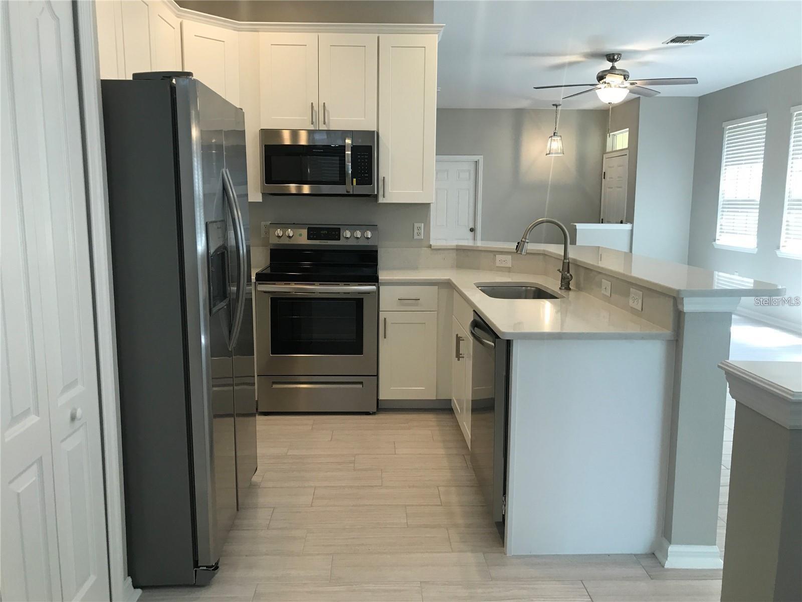 9054 MOONLIT MEADOWS LOOP, RIVERVIEW, FL, 33578