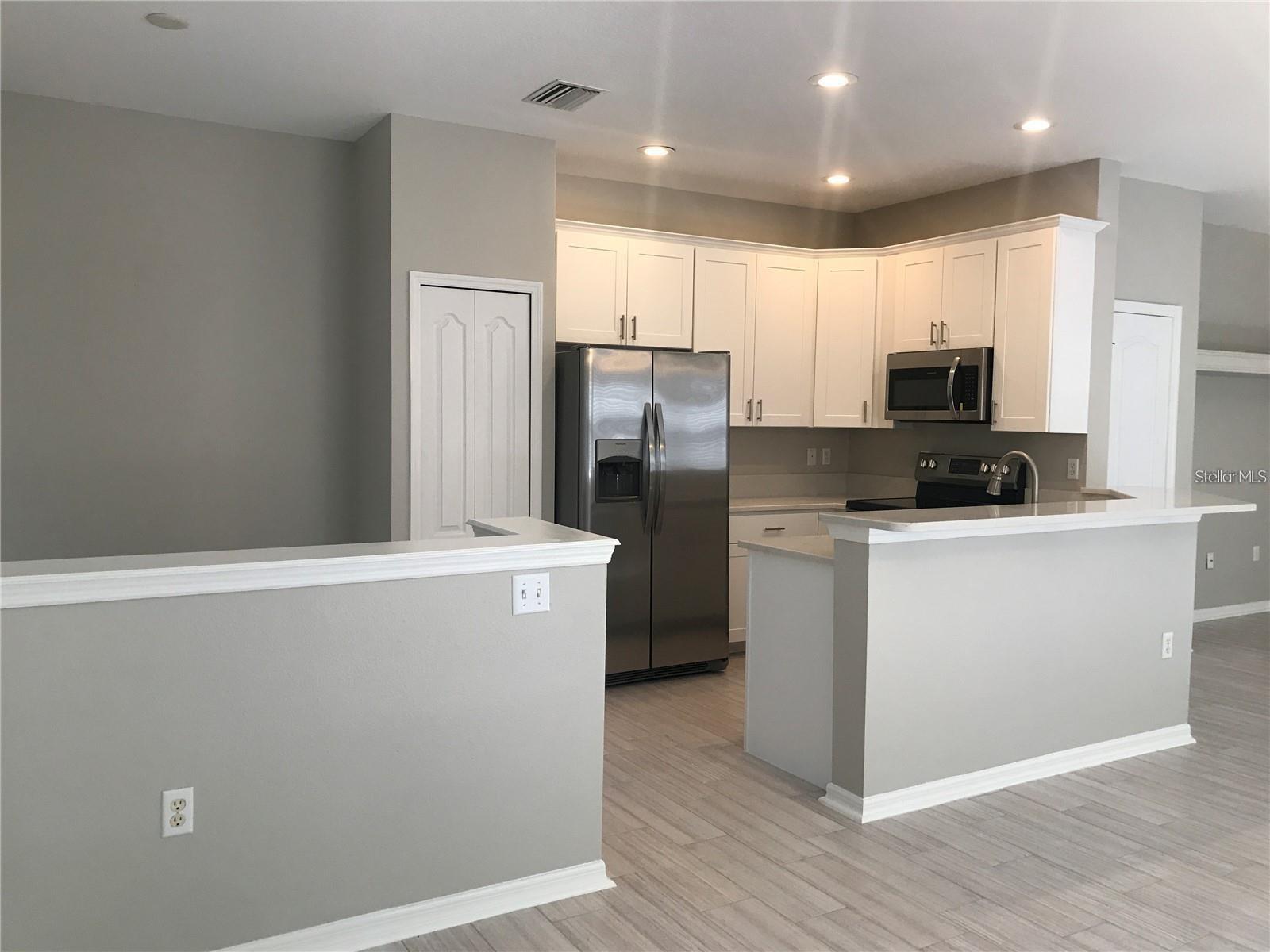 9054 MOONLIT MEADOWS LOOP, RIVERVIEW, FL, 33578