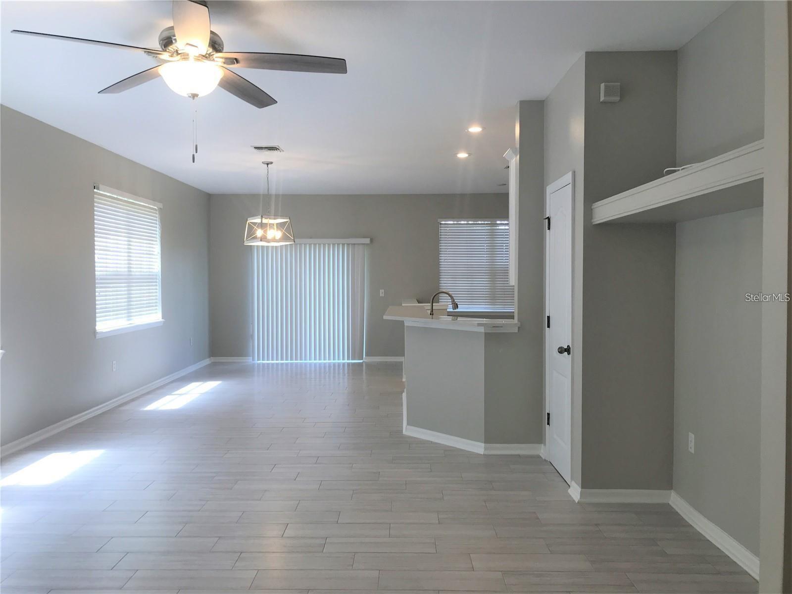9054 MOONLIT MEADOWS LOOP, RIVERVIEW, FL, 33578