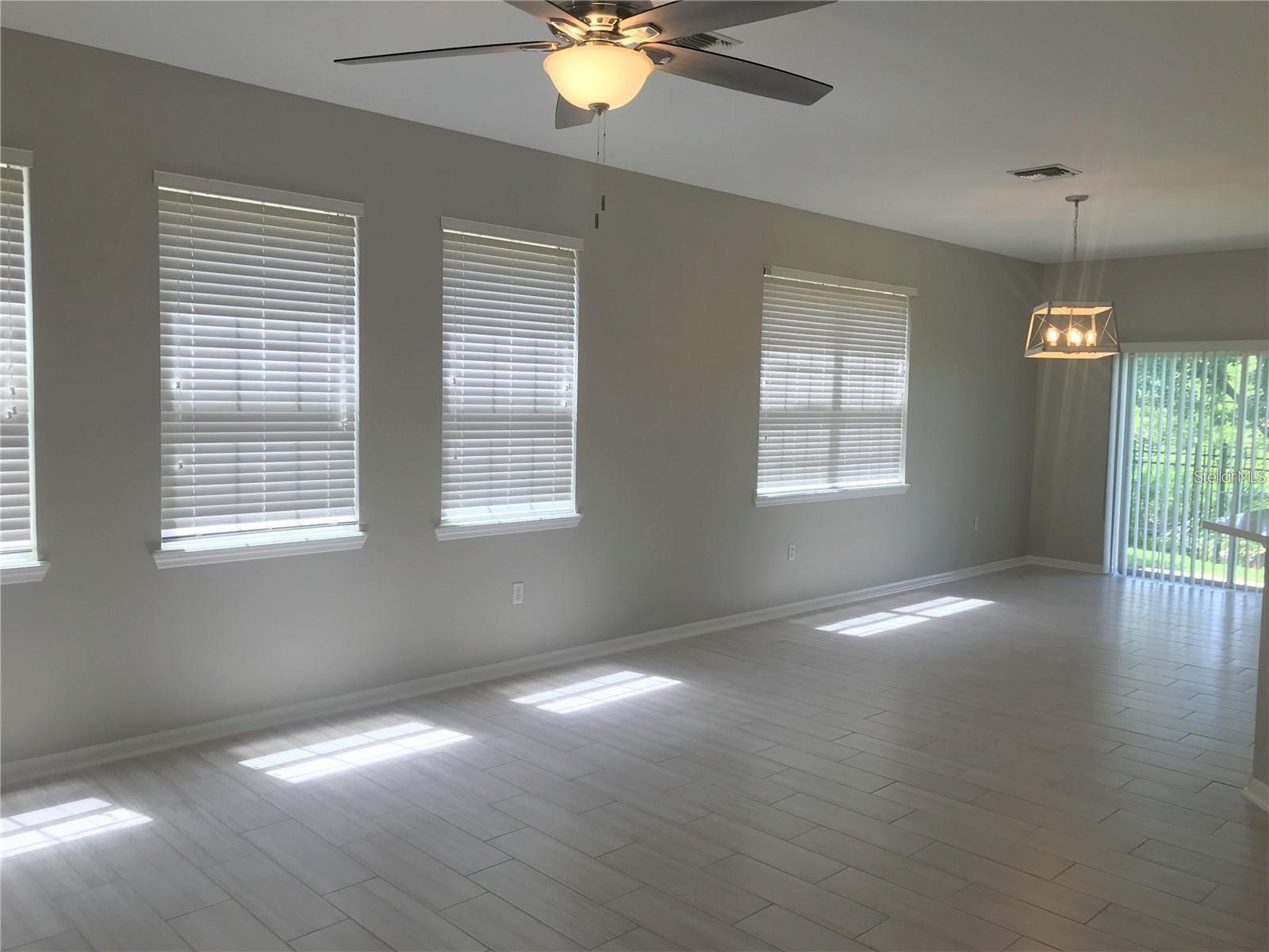 9054 MOONLIT MEADOWS LOOP, RIVERVIEW, FL, 33578