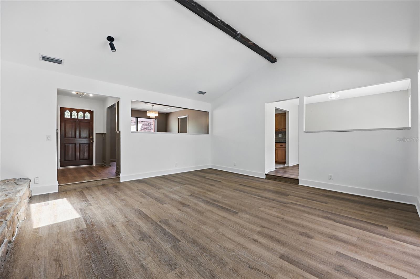 644 MORGAN CIR S, ORANGE PARK, FL, 32073