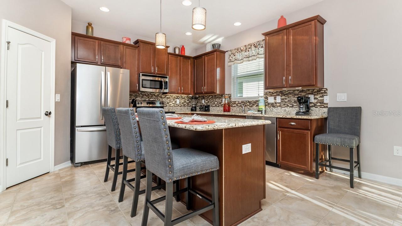 457 BRIDGEFORD CROSSING BLVD, DAVENPORT, FL, 33837