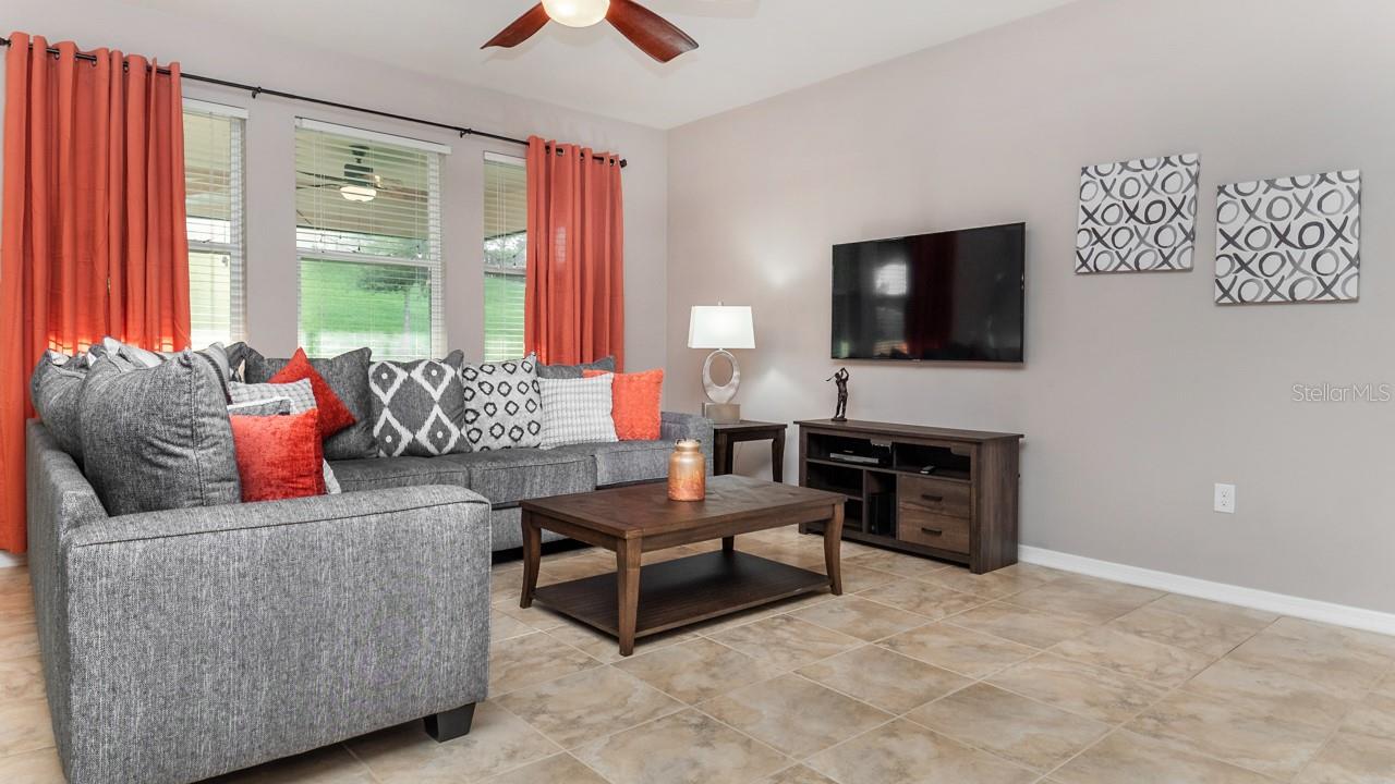 457 BRIDGEFORD CROSSING BLVD, DAVENPORT, FL, 33837