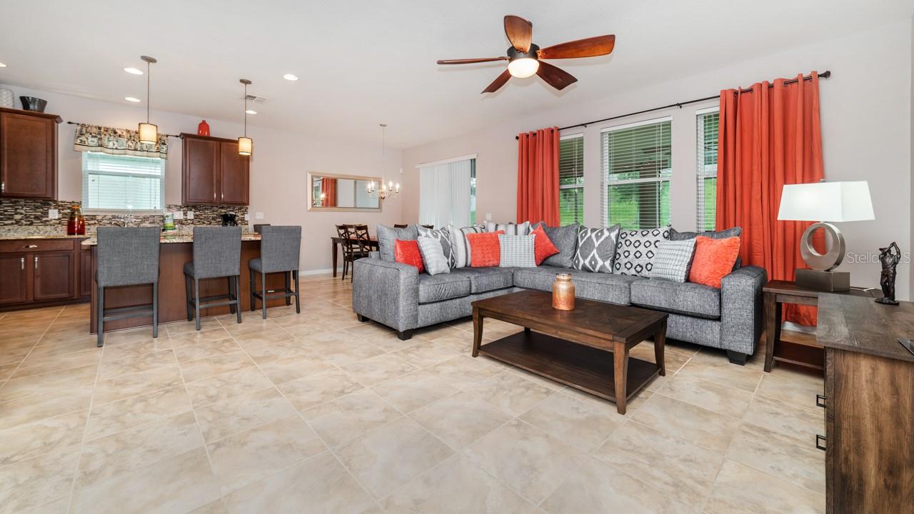 457 BRIDGEFORD CROSSING BLVD, DAVENPORT, FL, 33837