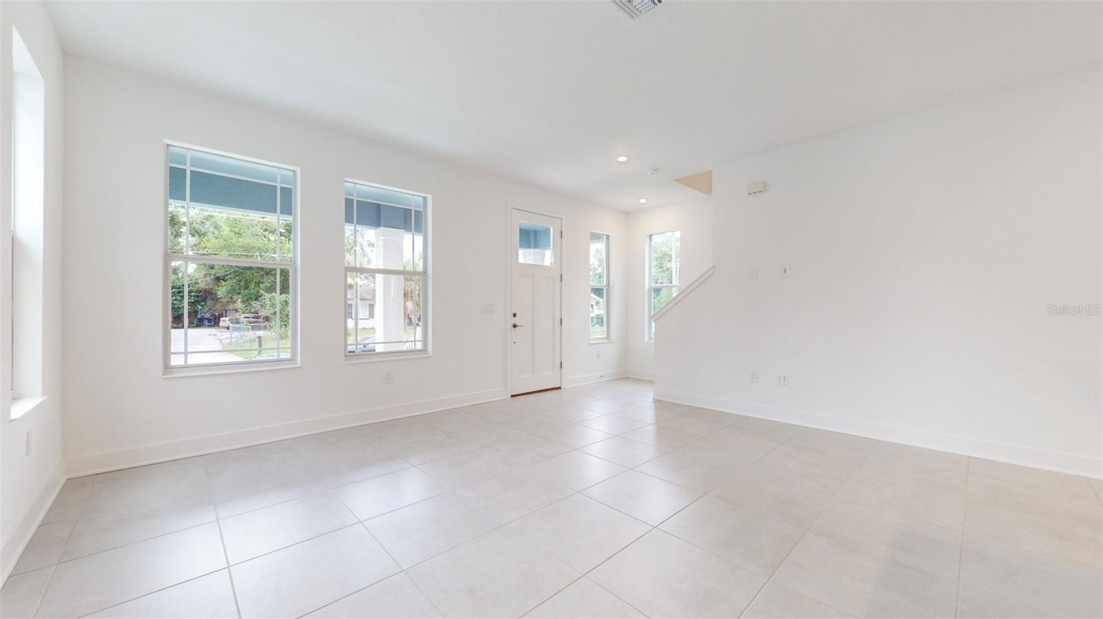 2915 W CHERRY ST, TAMPA, FL, 33607