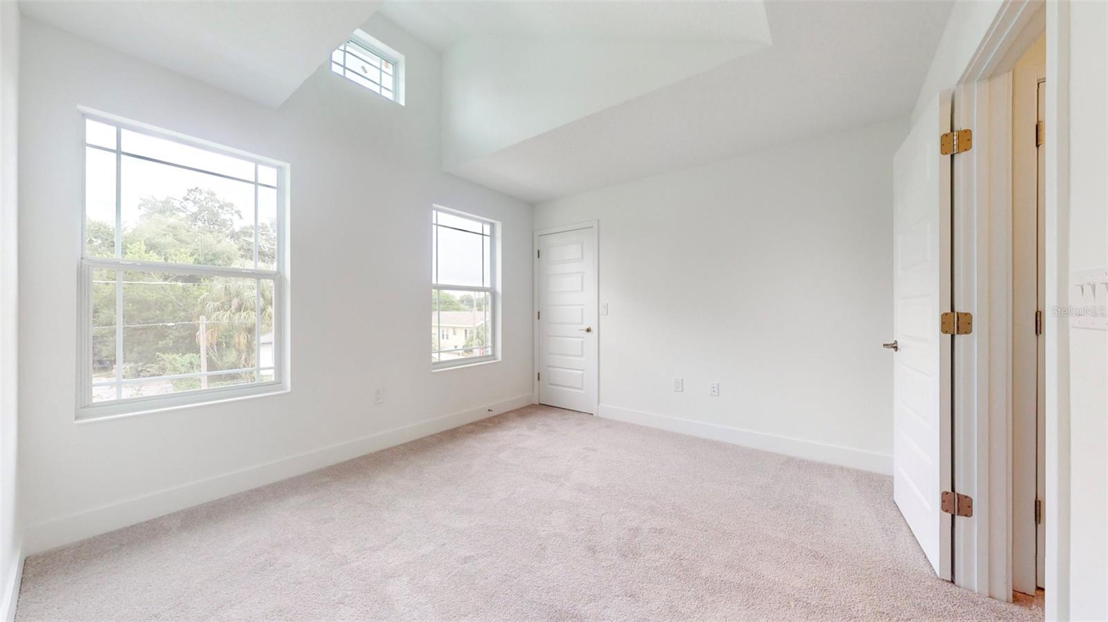 2915 W CHERRY ST, TAMPA, FL, 33607