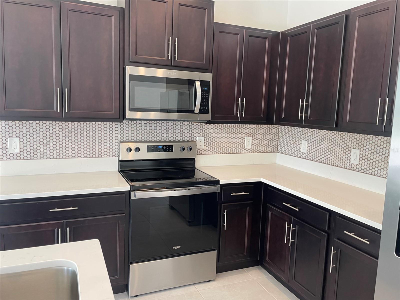 2915 W CHERRY ST, TAMPA, FL, 33607