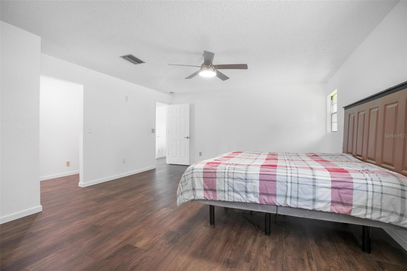 792 BENNETT RD, SOUTH DAYTONA, FL, 32119