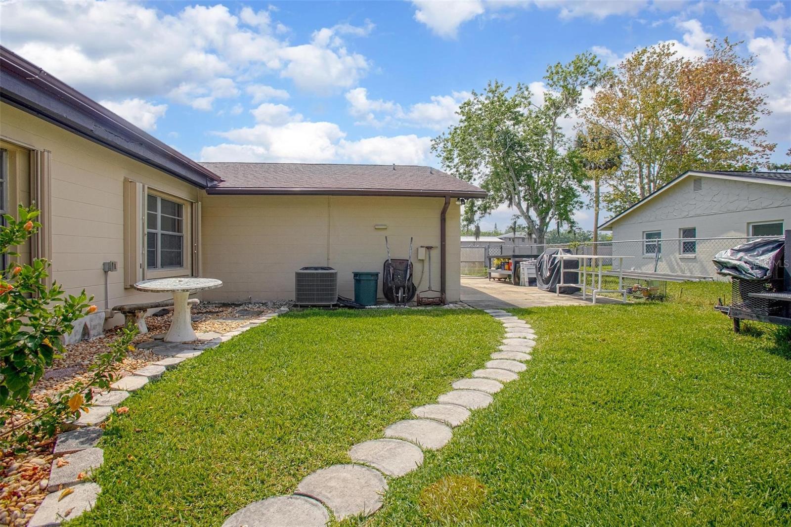 792 BENNETT RD, SOUTH DAYTONA, FL, 32119