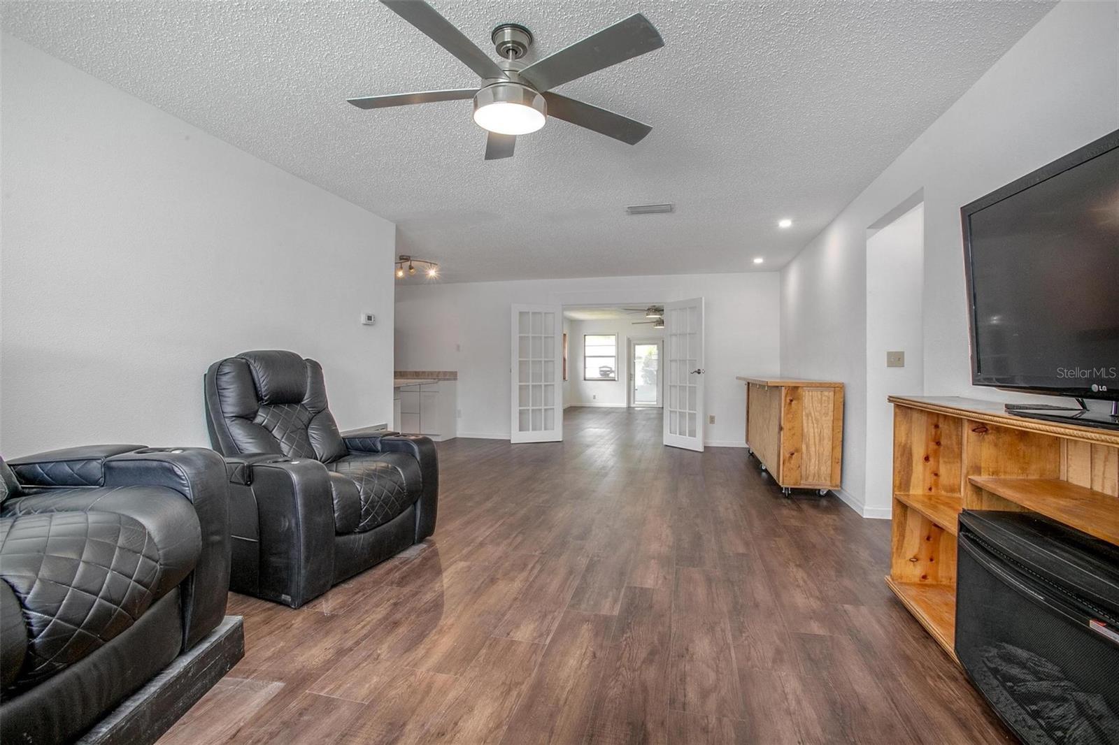 792 BENNETT RD, SOUTH DAYTONA, FL, 32119