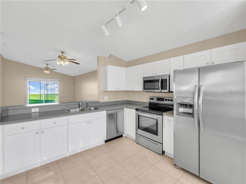 932 RIVER WIND AVE, ORLANDO, FL, 32825