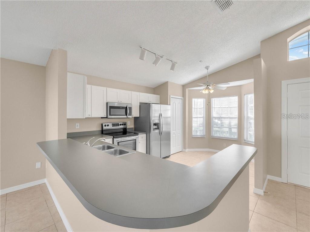932 RIVER WIND AVE, ORLANDO, FL, 32825