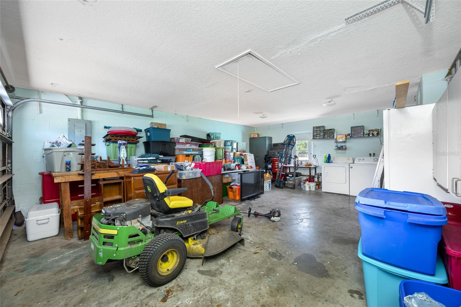 31415 BUGLE LN, WESLEY CHAPEL, FL, 33543