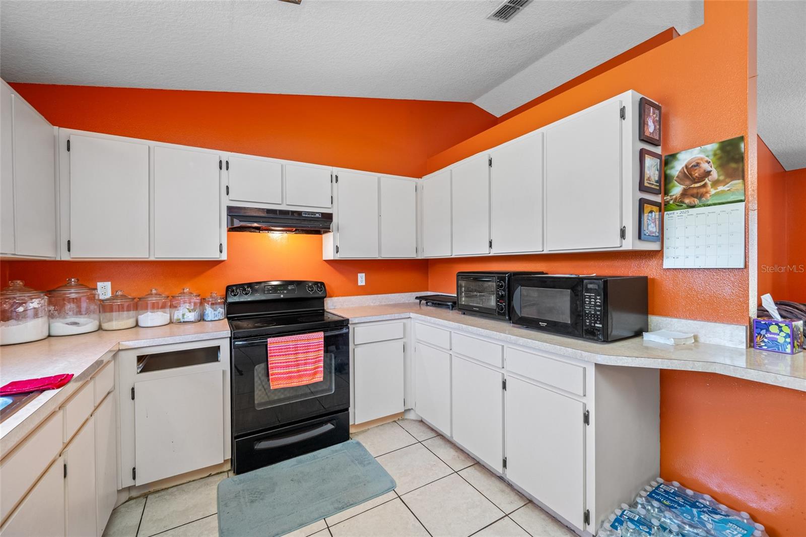 31415 BUGLE LN, WESLEY CHAPEL, FL, 33543