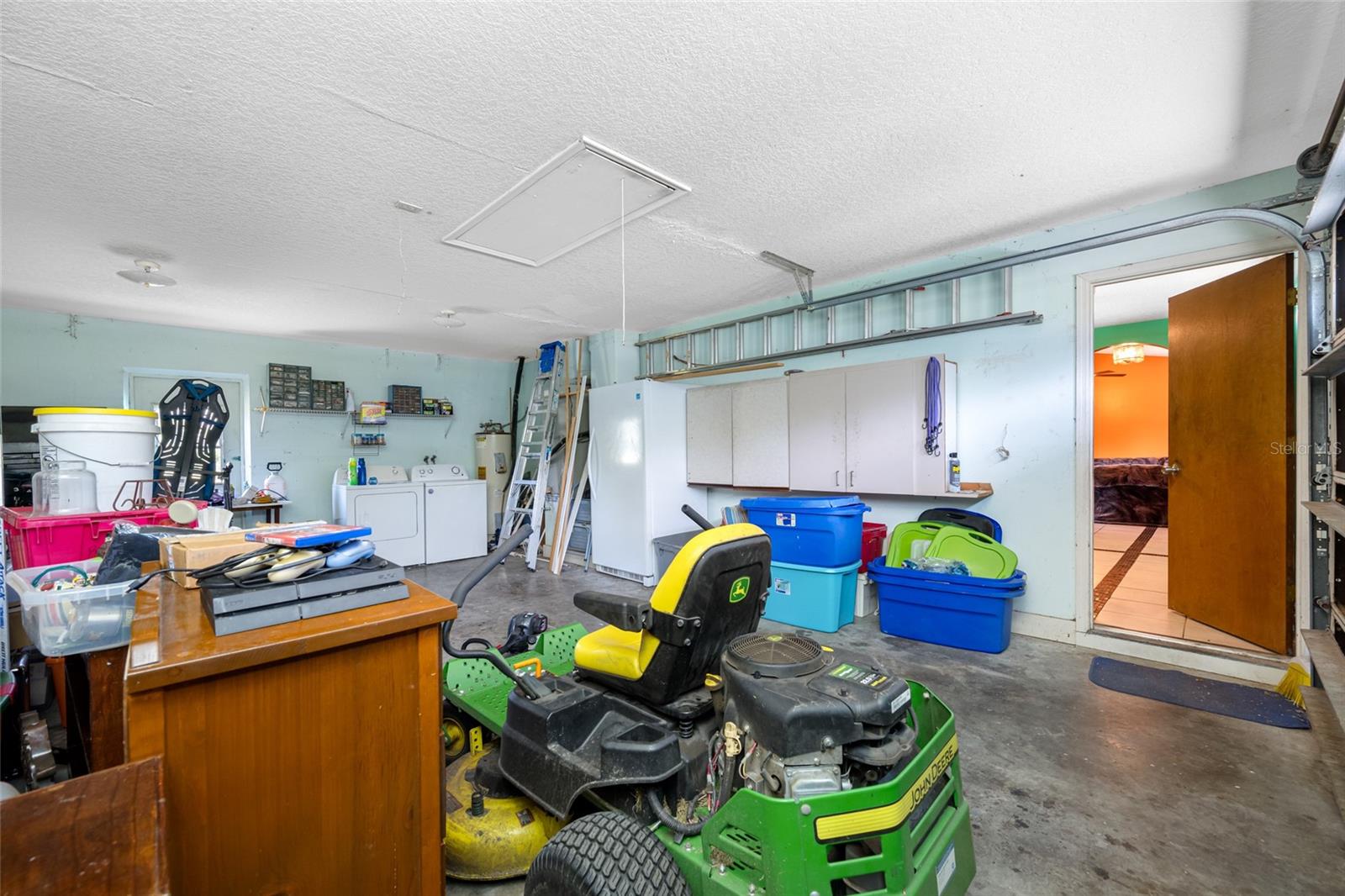 31415 BUGLE LN, WESLEY CHAPEL, FL, 33543