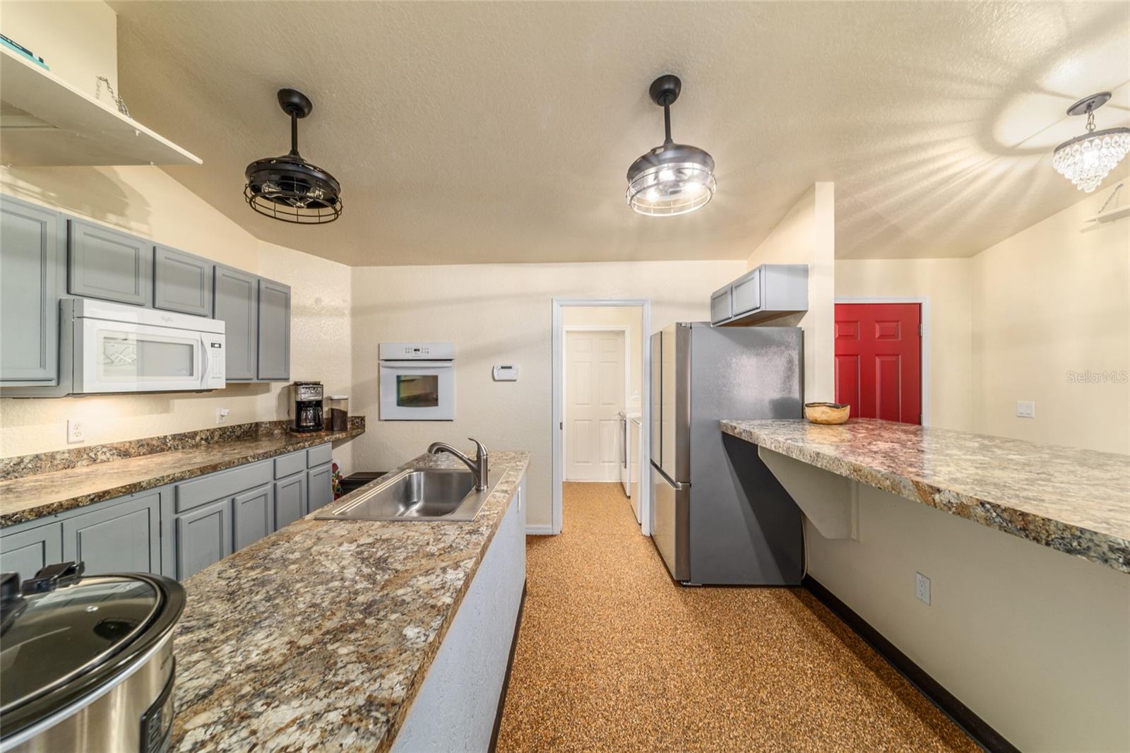 15 SEQUOIA LOOP CT, OCKLAWAHA, FL, 32179