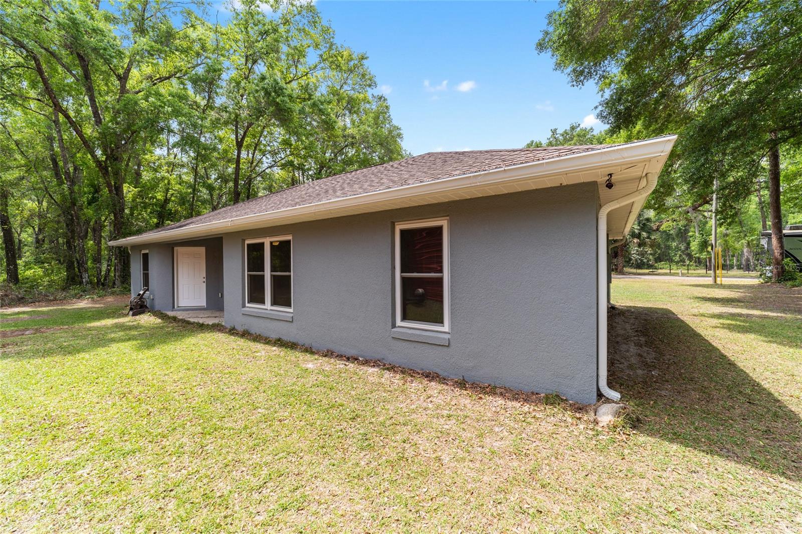 15 SEQUOIA LOOP CT, OCKLAWAHA, FL, 32179