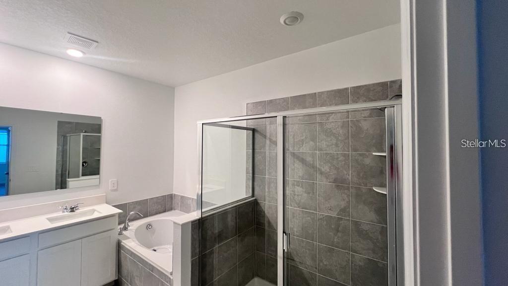 312 NINE IRON DR, DAVENPORT, FL, 33896