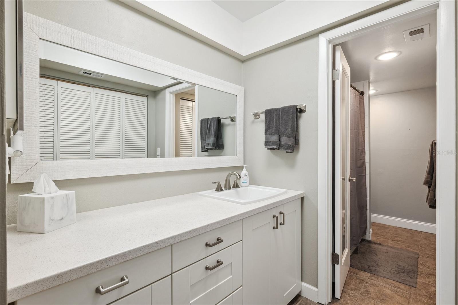8703 BARDMOOR BLVD #304, SEMINOLE, FL, 33777