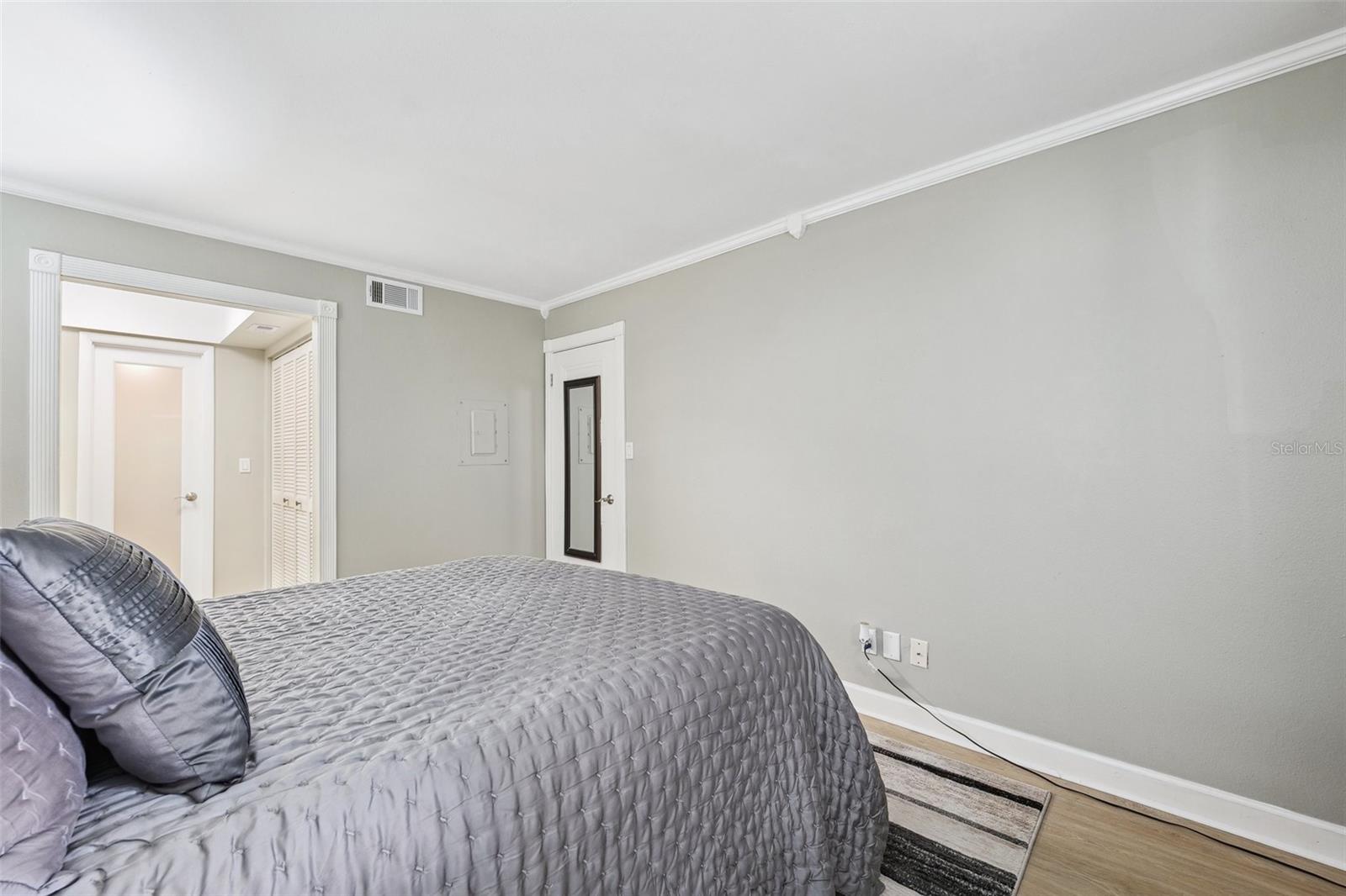 8703 BARDMOOR BLVD #304, SEMINOLE, FL, 33777