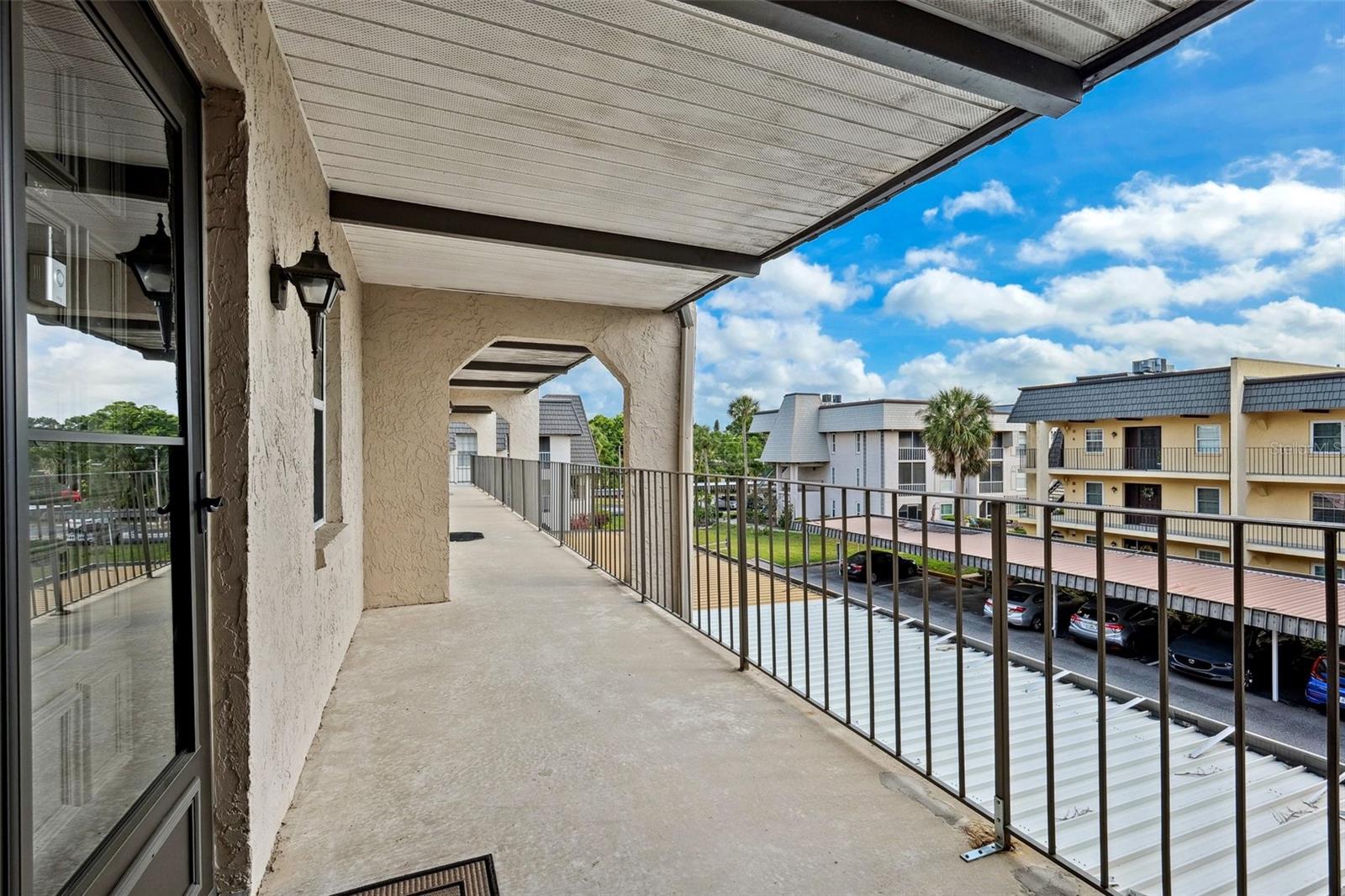8703 BARDMOOR BLVD #304, SEMINOLE, FL, 33777