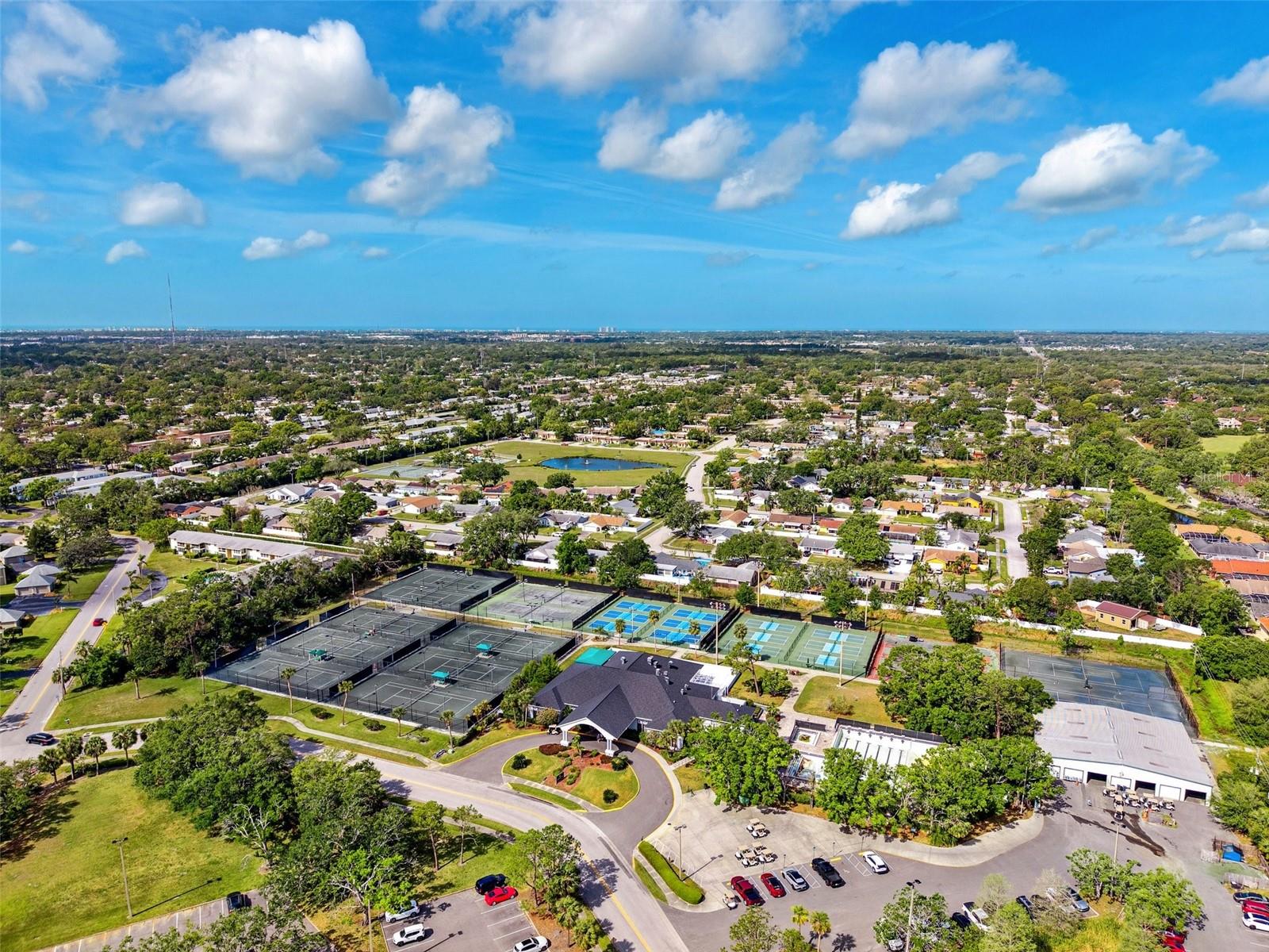 8703 BARDMOOR BLVD #304, SEMINOLE, FL, 33777