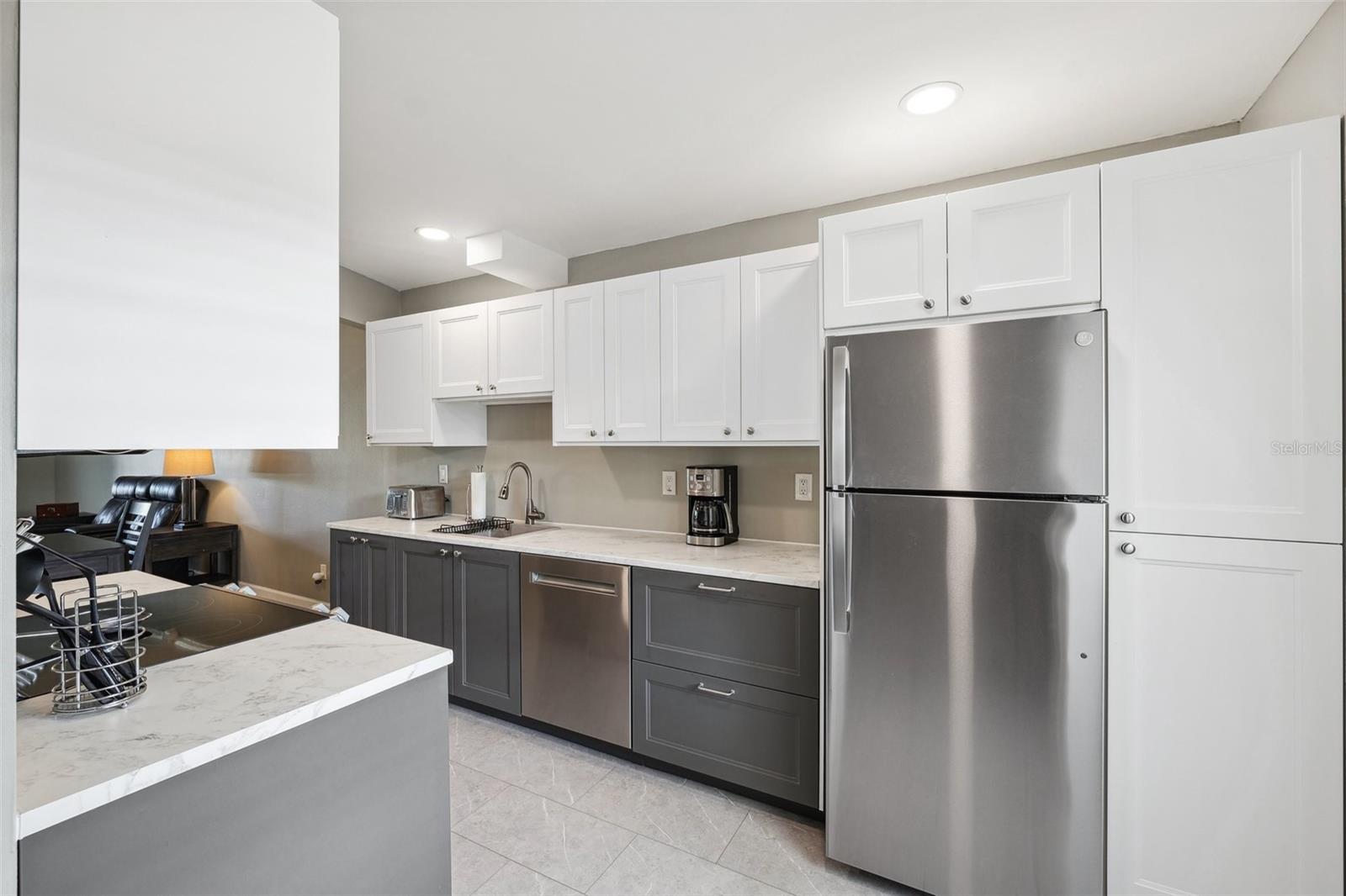 8703 BARDMOOR BLVD #304, SEMINOLE, FL, 33777
