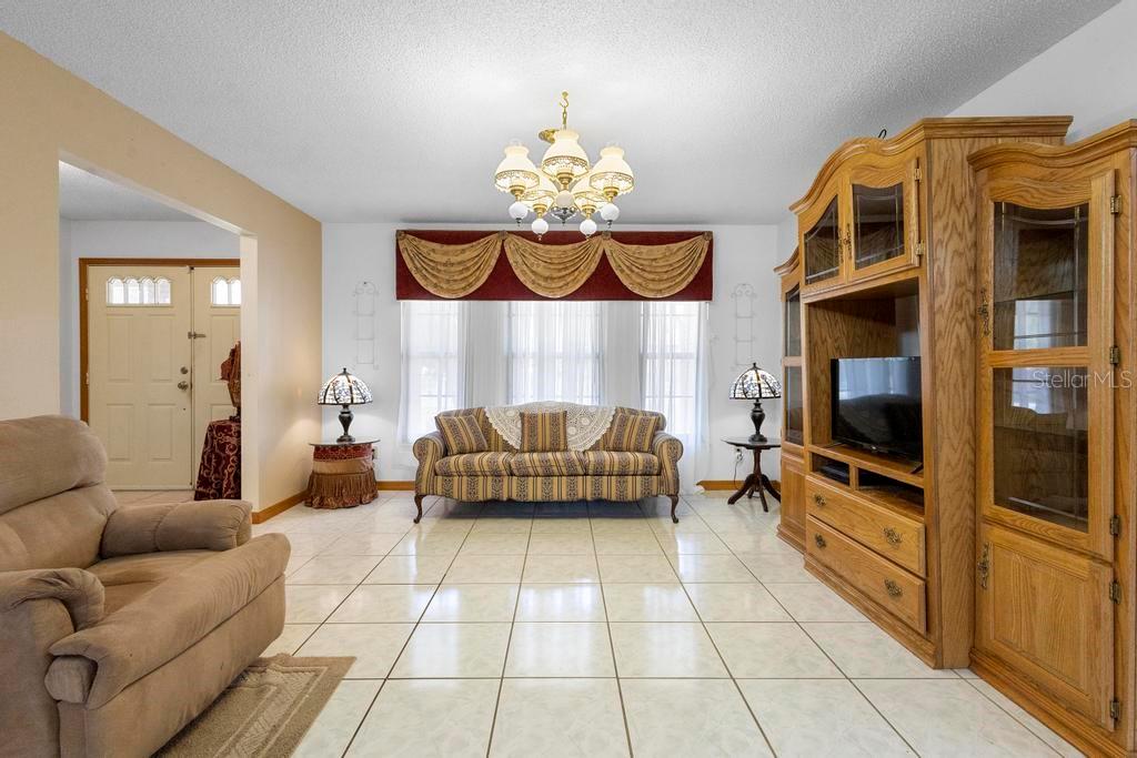 1439 WATERVIEW DR, DELTONA, FL, 32738