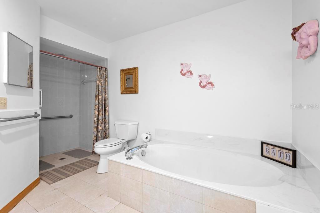 1439 WATERVIEW DR, DELTONA, FL, 32738