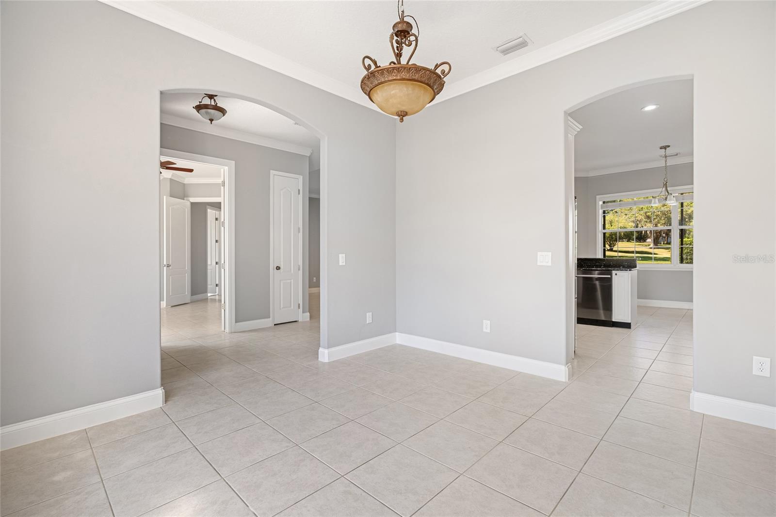5631 SPINNAKER LOOP, LADY LAKE, FL, 32159