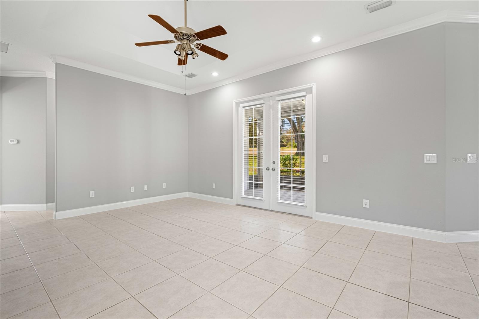 5631 SPINNAKER LOOP, LADY LAKE, FL, 32159