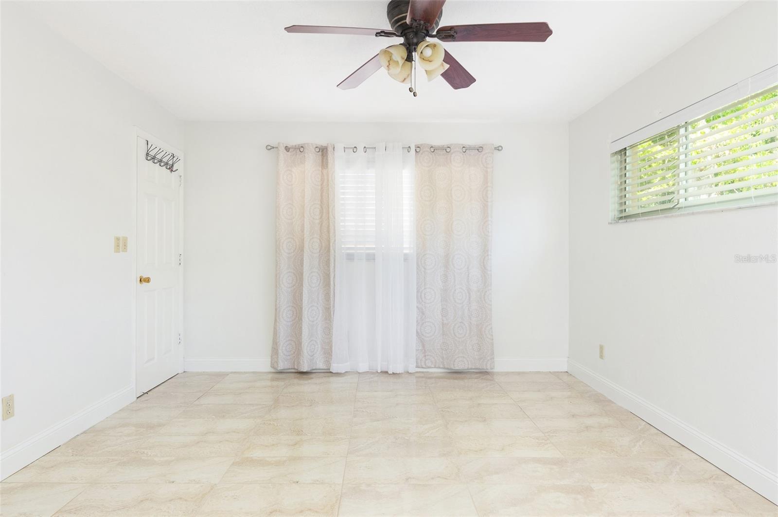 6841 17TH ST S, ST PETERSBURG, FL, 33712