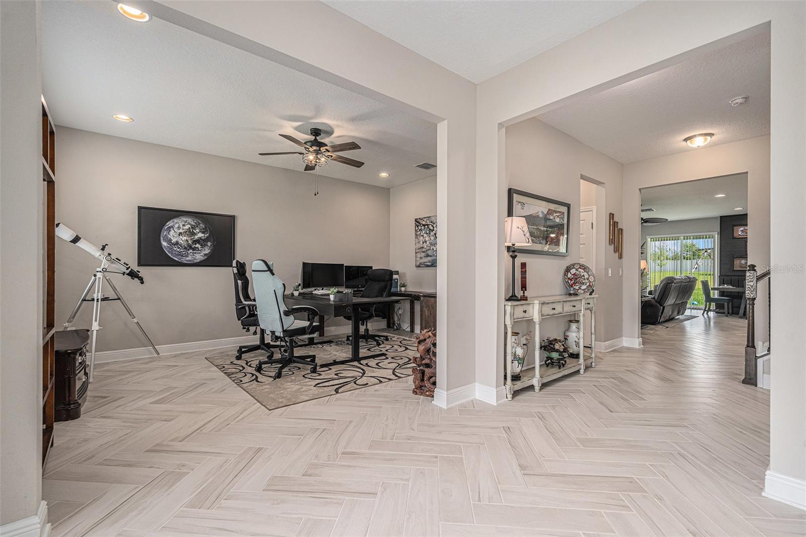 9843 CABERNET AVE, SEFFNER, FL, 33584