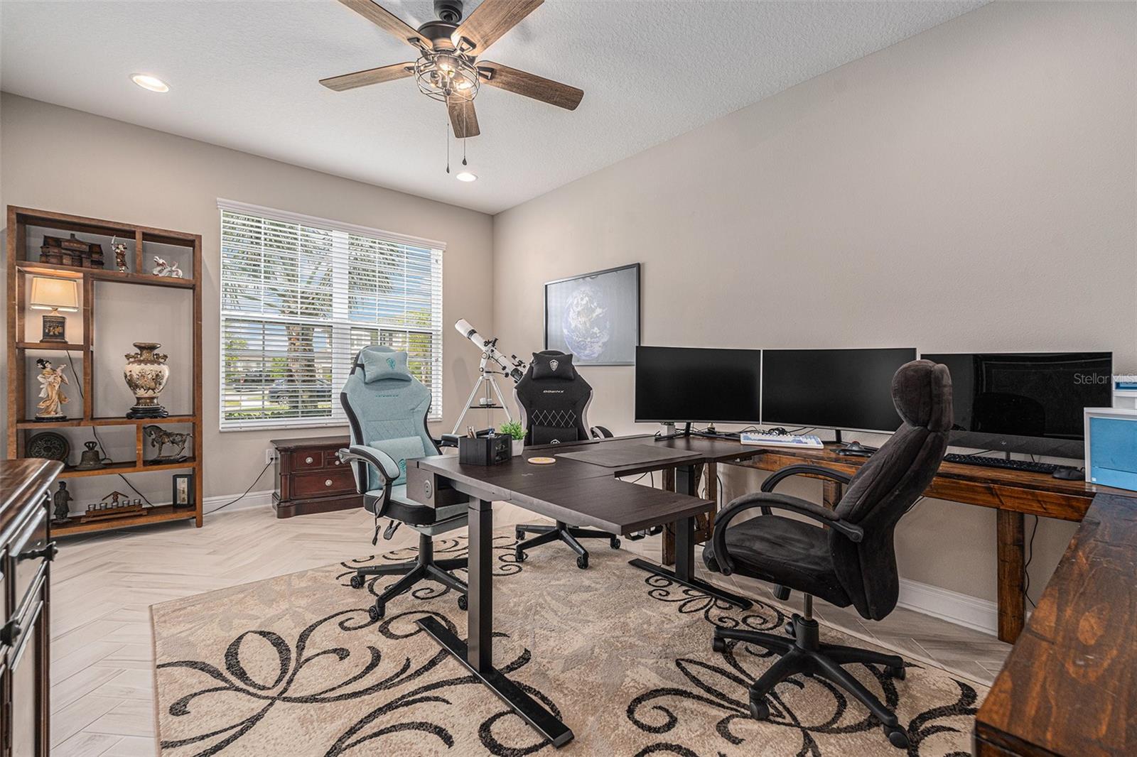 9843 CABERNET AVE, SEFFNER, FL, 33584