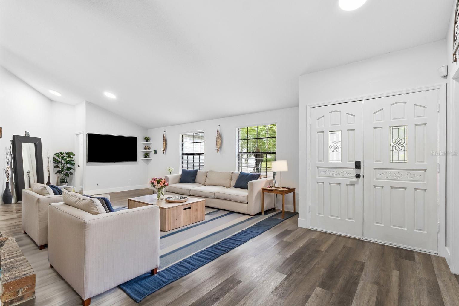 1012 WILLA LAKE CIR, OVIEDO, FL, 32765